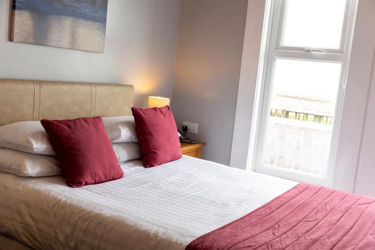 Furzedown Hotel 3*